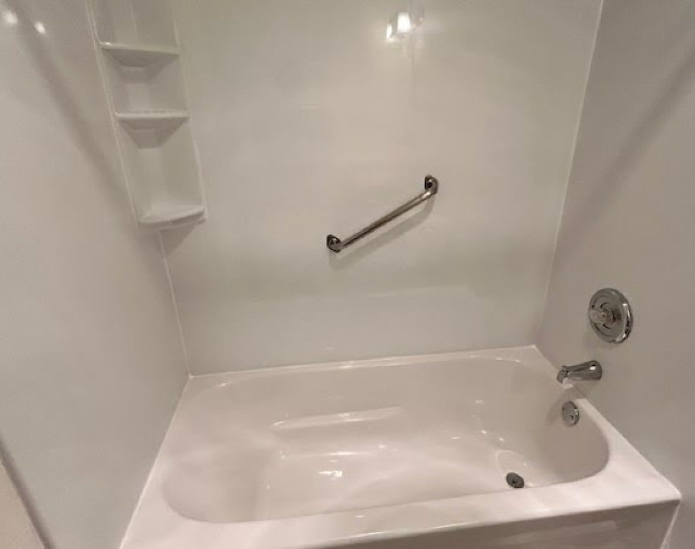 Sparkling clean bathroom after deep cleaning service in Lake County, IL